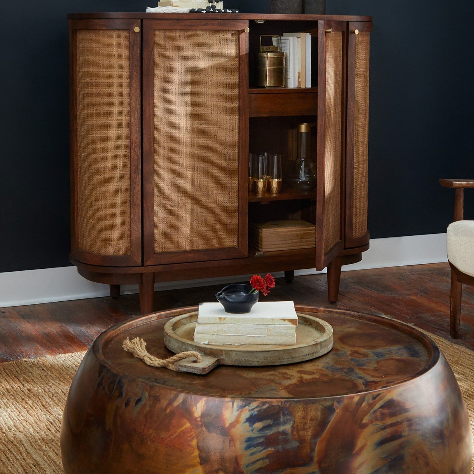 Pebble Metal Reactive Coffee Table