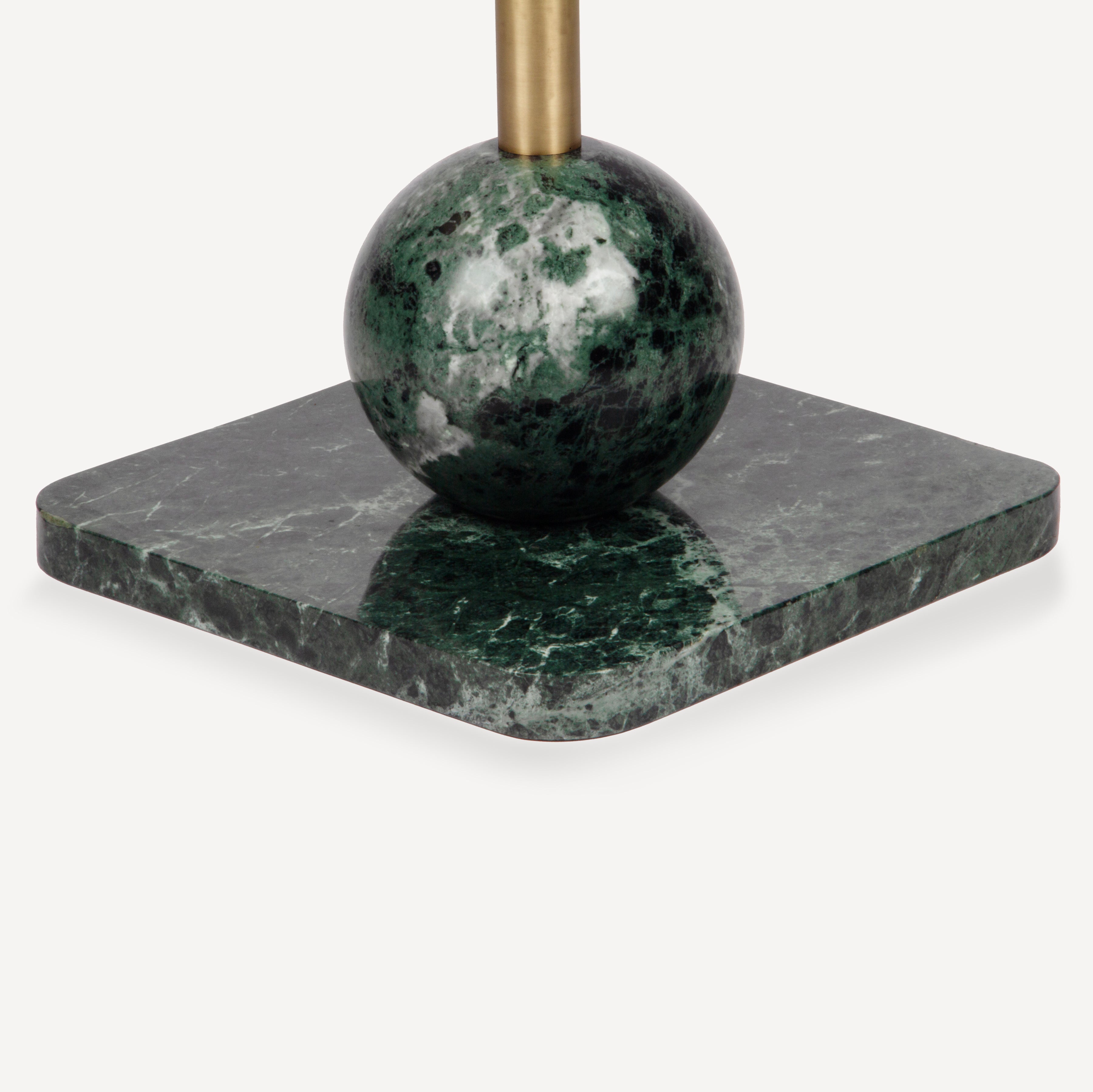 Helia Counter Table