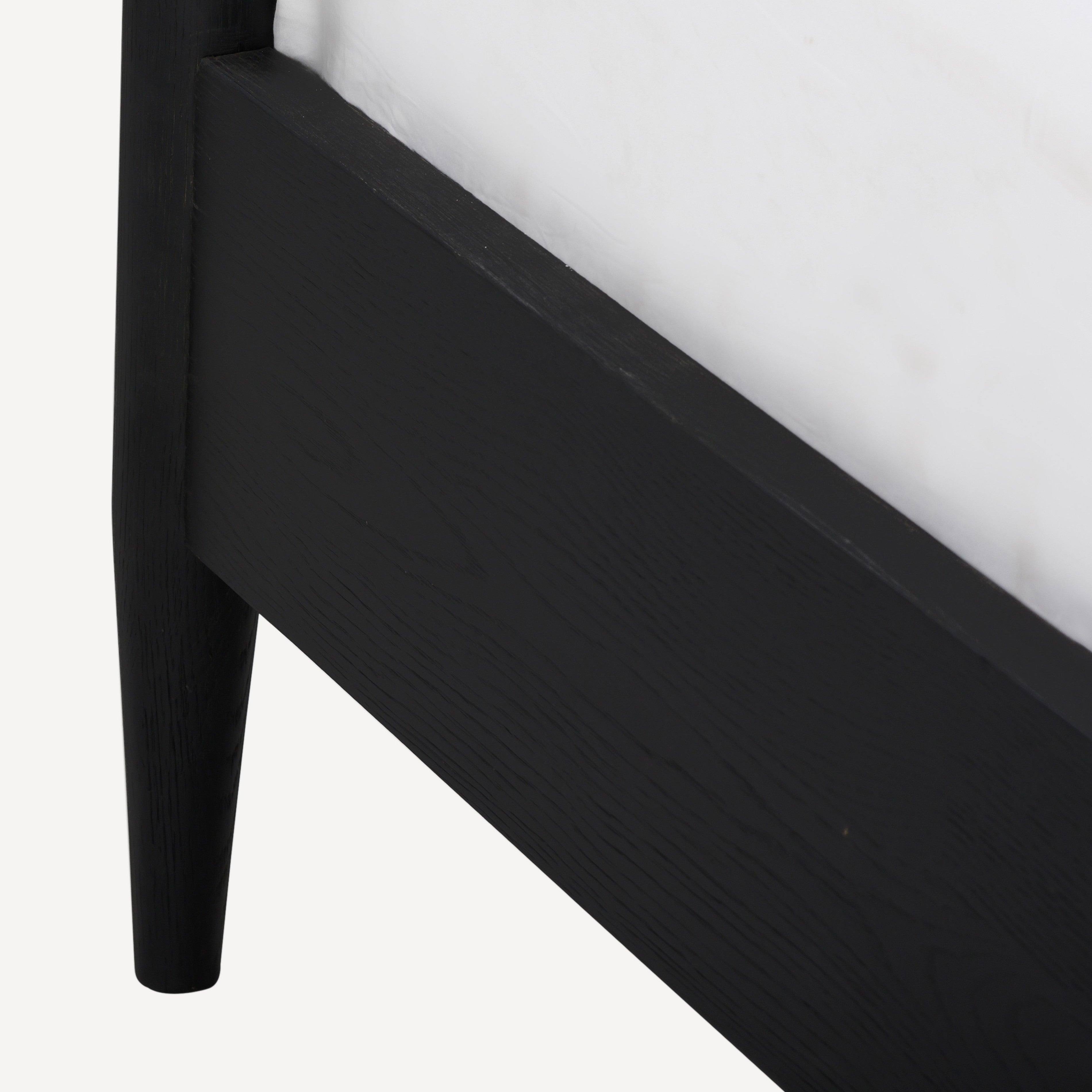 Daniel Solid White Oak Bed