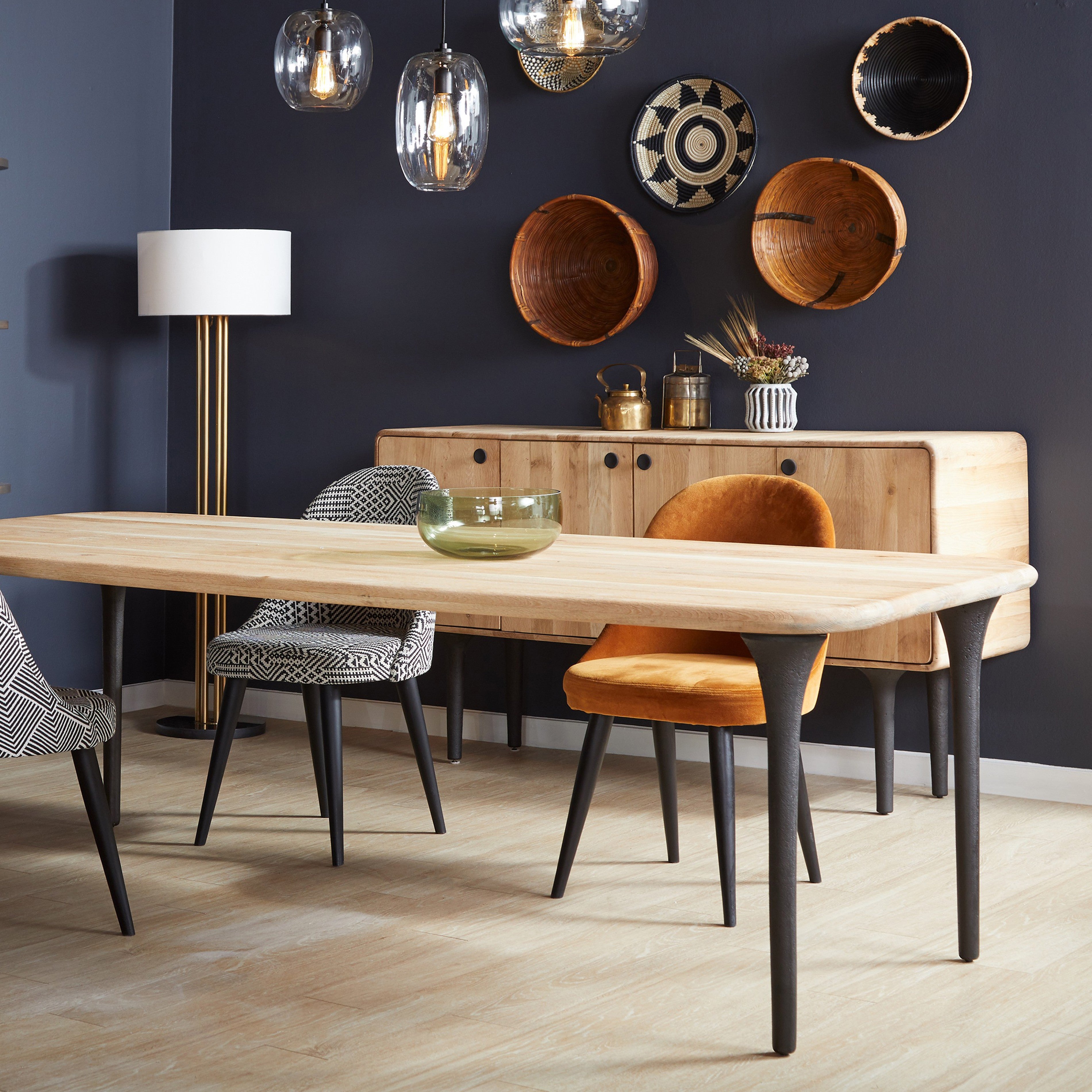 Etro Solid White Oak Dining Table - Natural