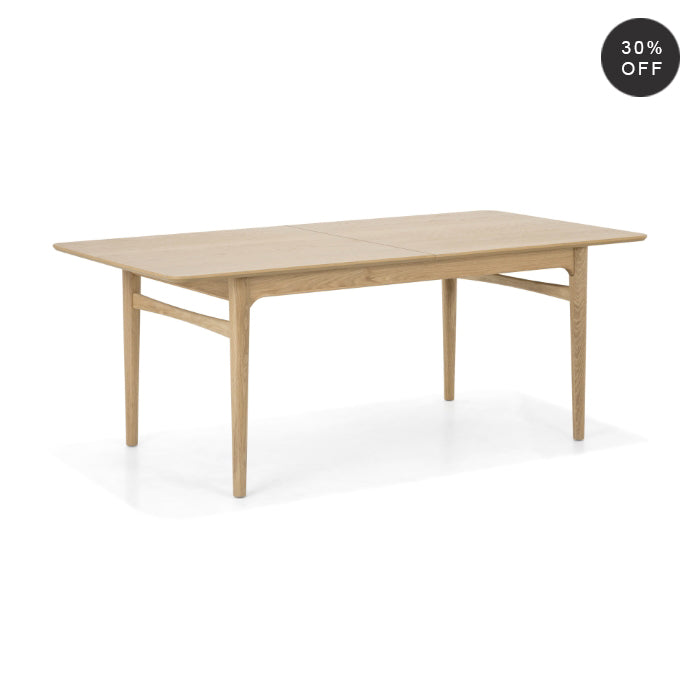 Hudson Oak Extension Dining Table